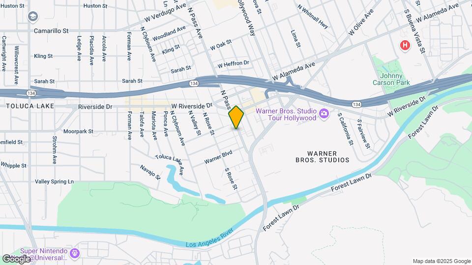 131 N Pass Ave Mapa y Detalles de la Ubicación