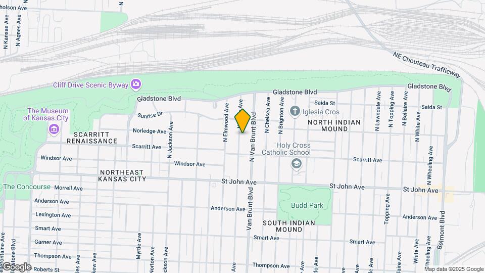 329 N Lawn Ave Map and Location Details