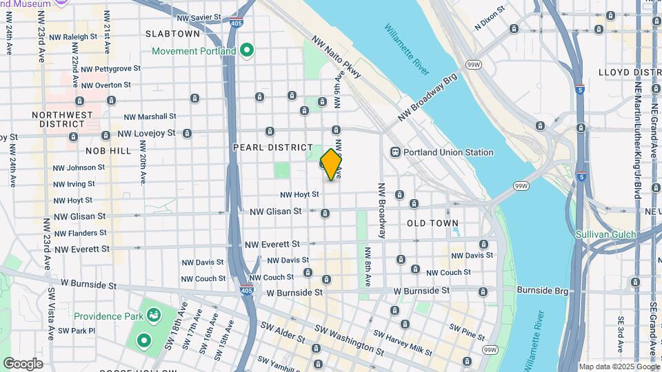 925 NW Hoyt St Mapa y Detalles de la Ubicación