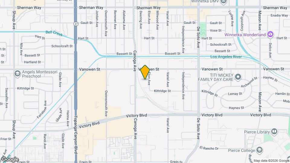 Eton at Warner Center Mapa y Detalles de la Ubicación