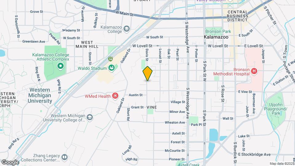 707 Davis St, Unit 1 - first floor Map and Location Details