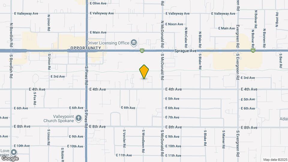 303 Woodlawn Ln Map and Location Details