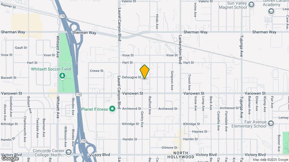 6846 Gentry Ave Map and Location Details