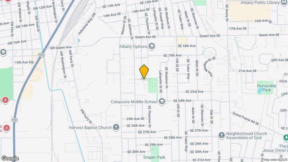 2205 SE Jefferson St Map and Location Details