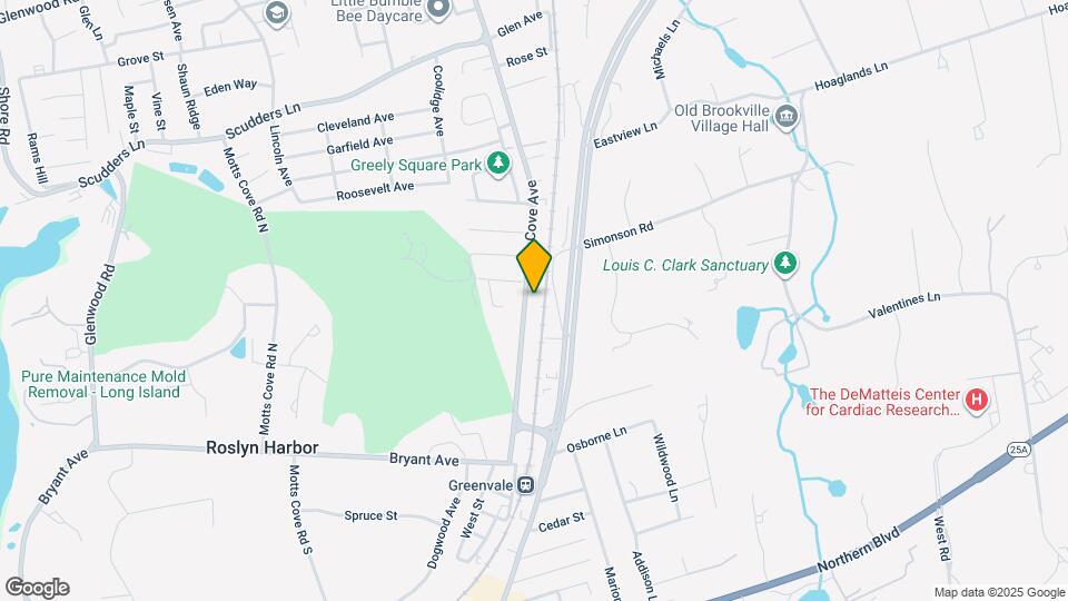 1030 Glen Cove Ave Map and Location Details