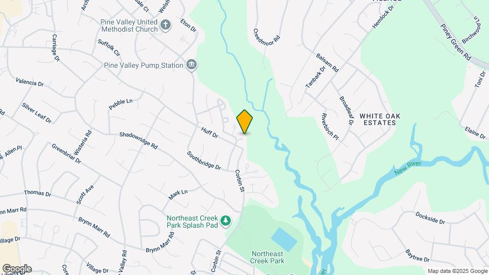204 Woodlake Ct Map and Location Details