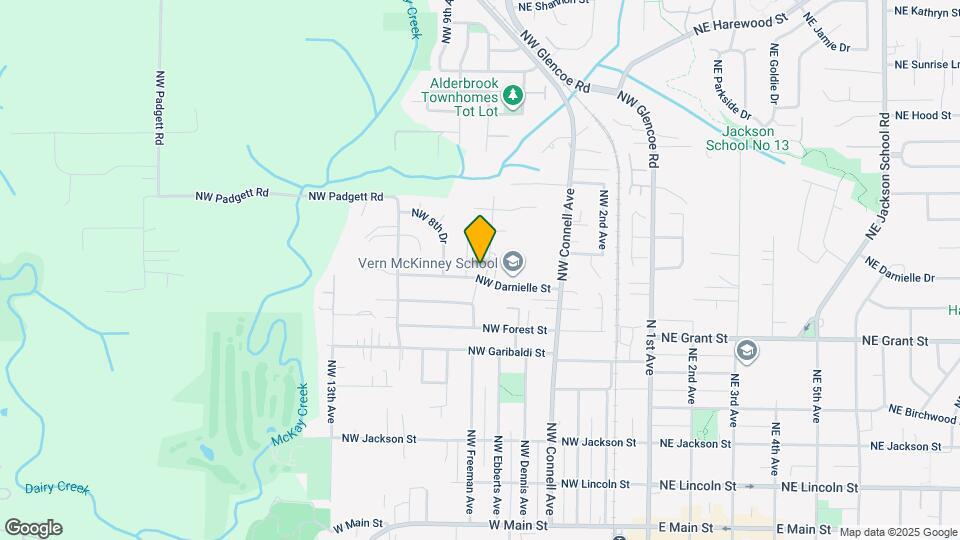 823 NW 7th Ave Map and Location Details