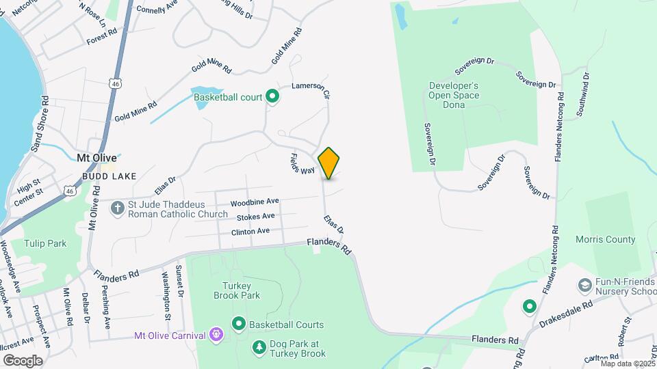 2 Greenwich Ct Map and Location Details