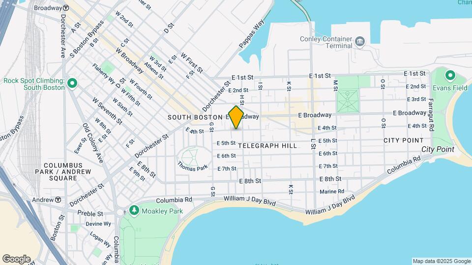 587 E 4th St Mapa y Detalles de la Ubicación