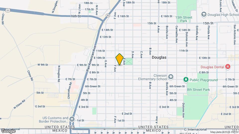633 E 9th St Map and Location Details