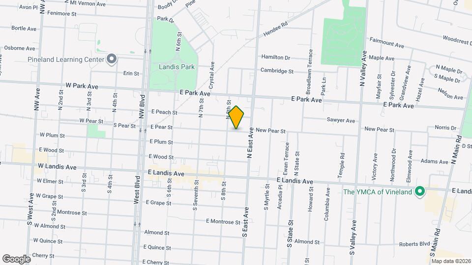 817 E Pear St Map and Location Details