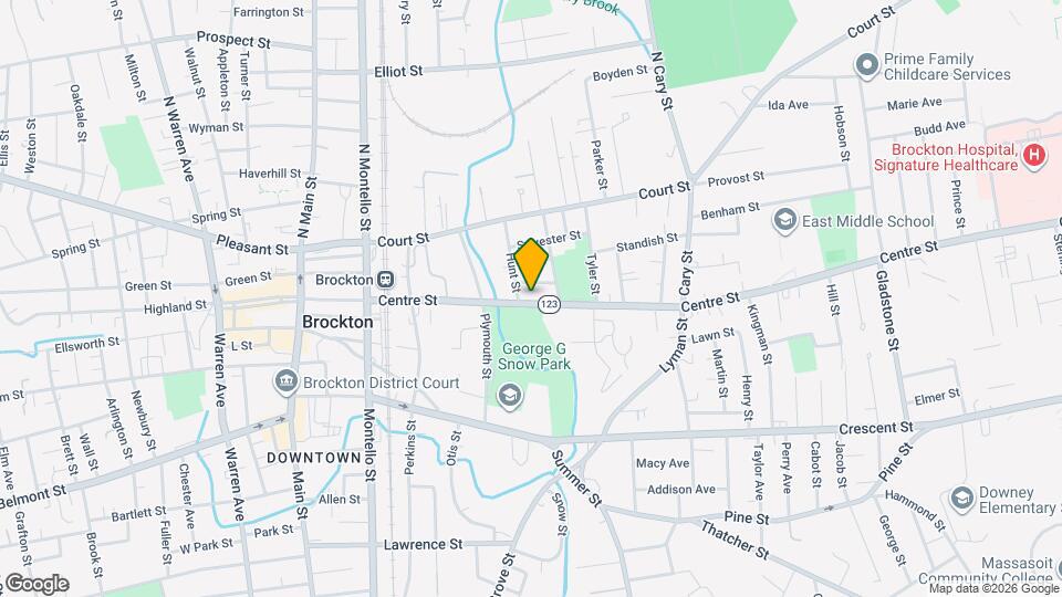 240 Centre St Mapa y Detalles de la Ubicación