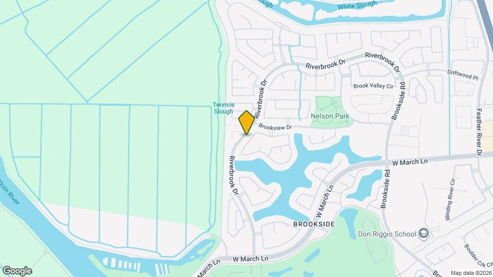 4050 Pine Lake Cir Map and Location Details