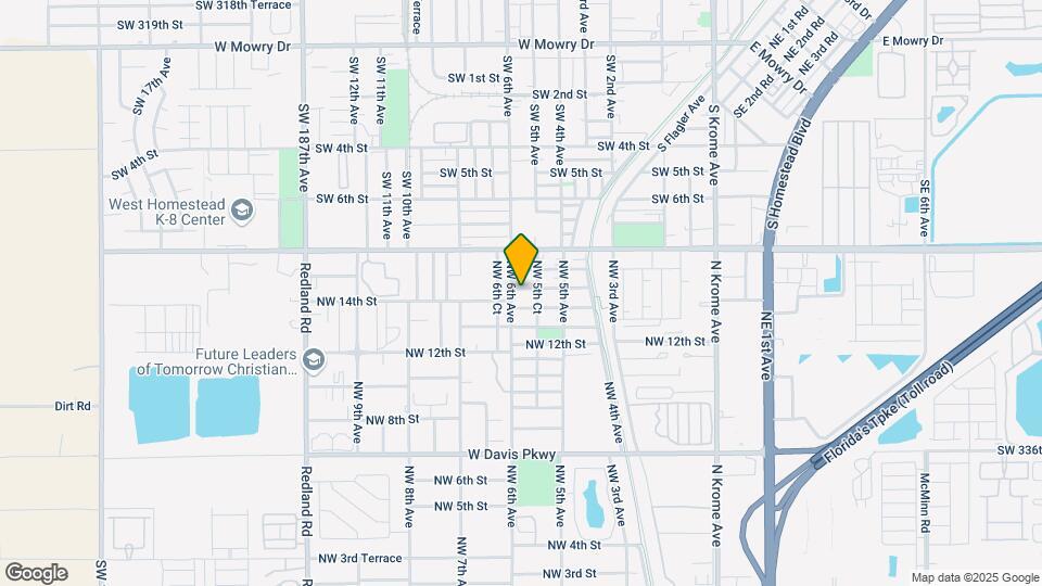 585 NW 15th St Map and Location Details