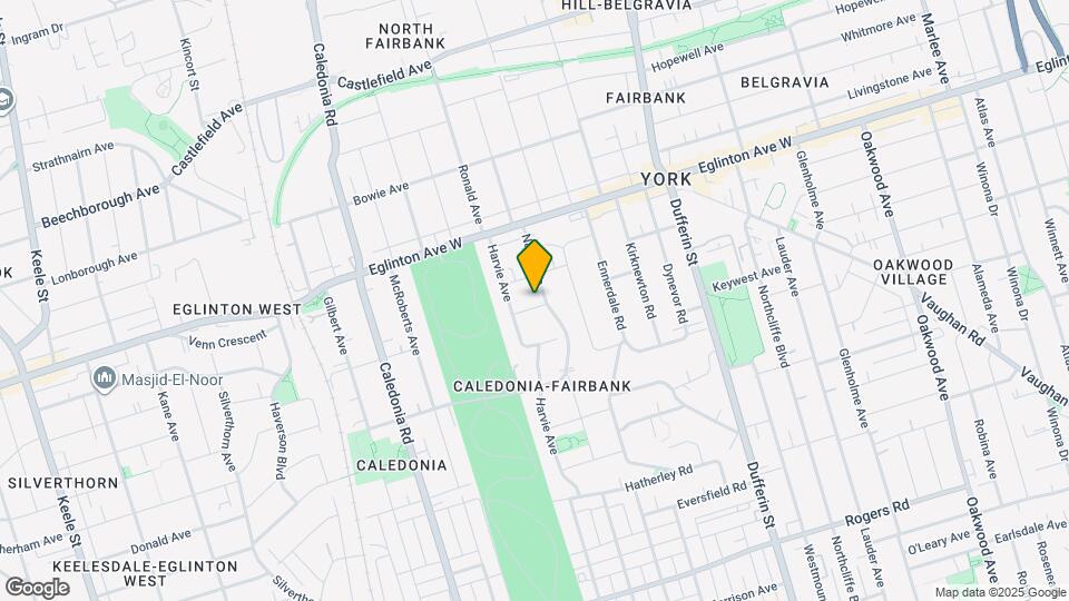 8 Carrington Av Map and Location Details