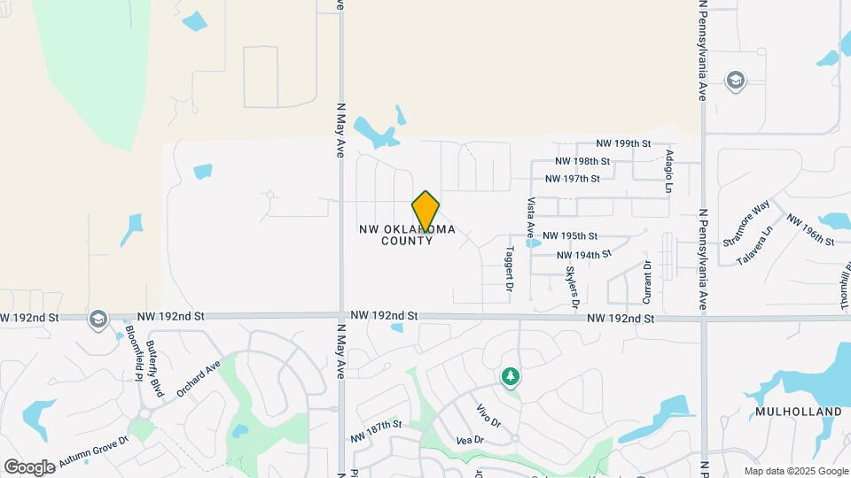 2704 NW 195th St Map and Location Details