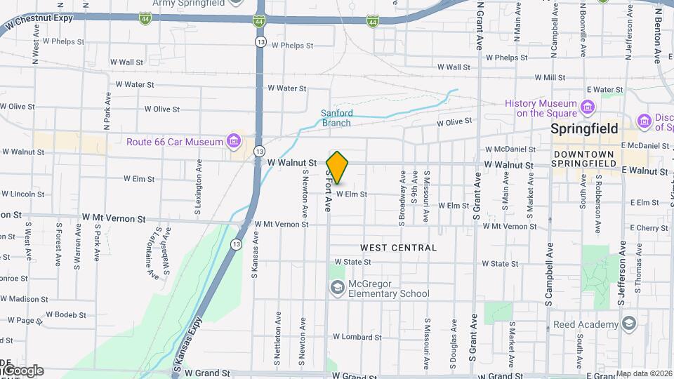 1215 W Elm St, Unit 104 Map and Location Details