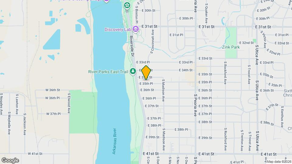 125 E 35th Pl Map and Location Details