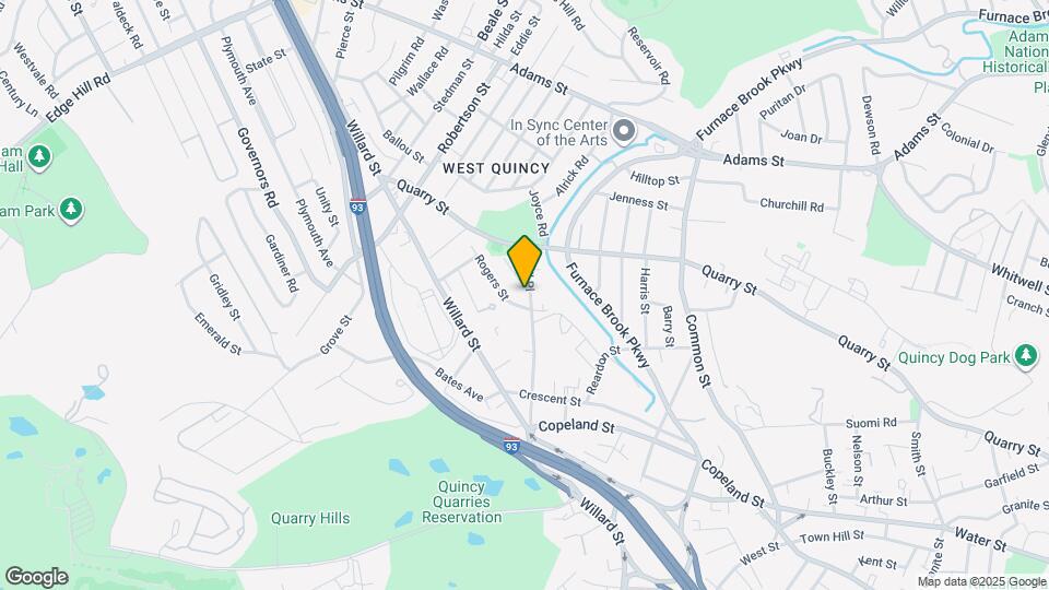 39 Hall Pl Map and Location Details