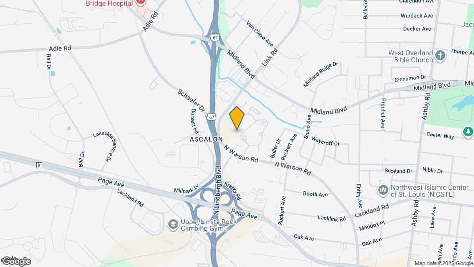 Half Moon Phase II Apartments and Nearby Overland Apartments For Rent Overland, MO