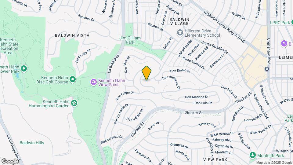 4266 Hillcrest Dr Map and Location Details