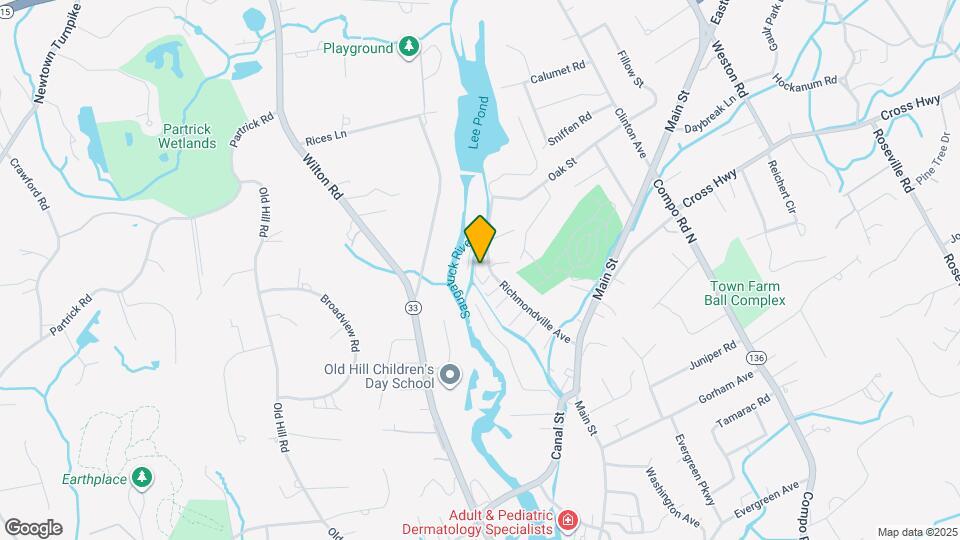 41 Richmondville Ave Map and Location Details