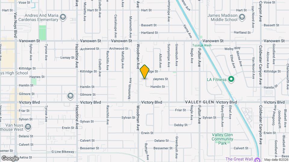 6527 Buffalo Ave Map and Location Details