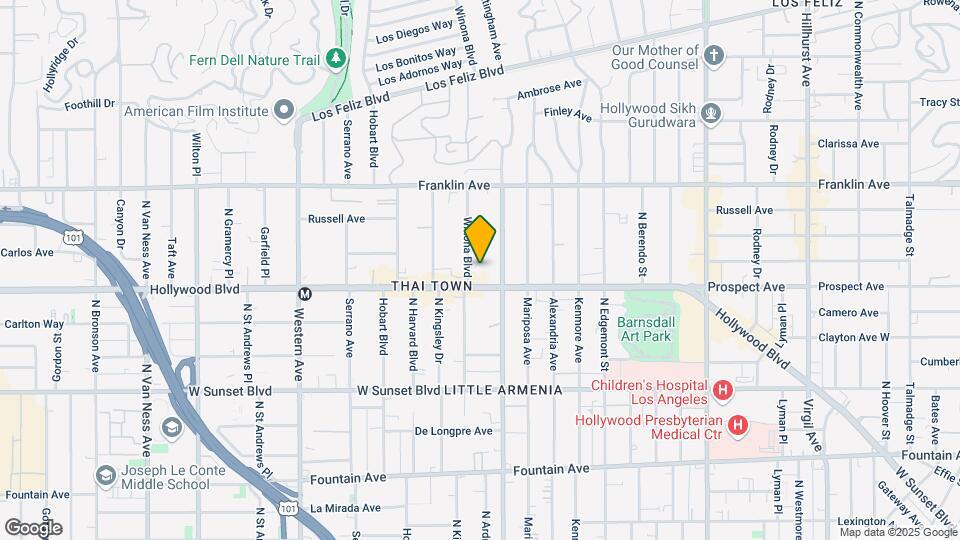 1716 3/4 Winona Blvd Map and Location Details