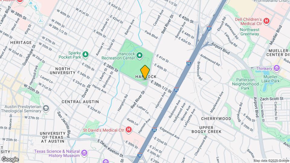 811 1/2 E 38th St Map and Location Details