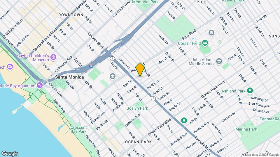 824 Bay St Mapa y Detalles de la Ubicación