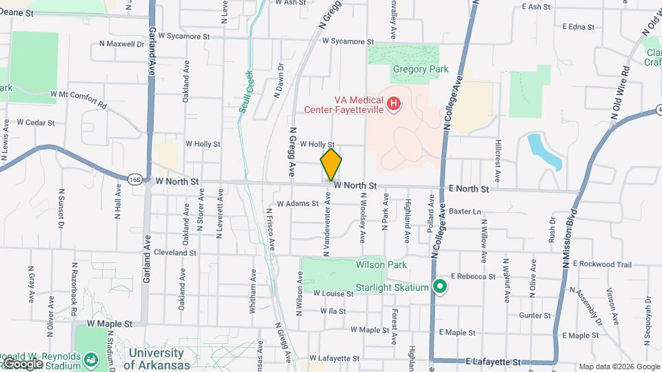 863 W North St Map and Location Details