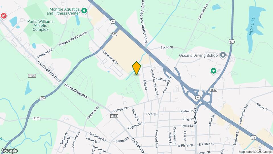 2006 Commerce Dr Mapa y Detalles de la Ubicación