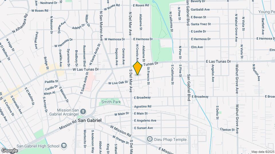121 E Live Oak St Map and Location Details