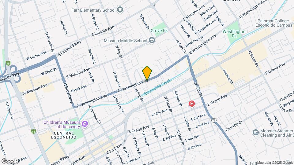 811 E Washington Ave Mapa y Detalles de la Ubicación