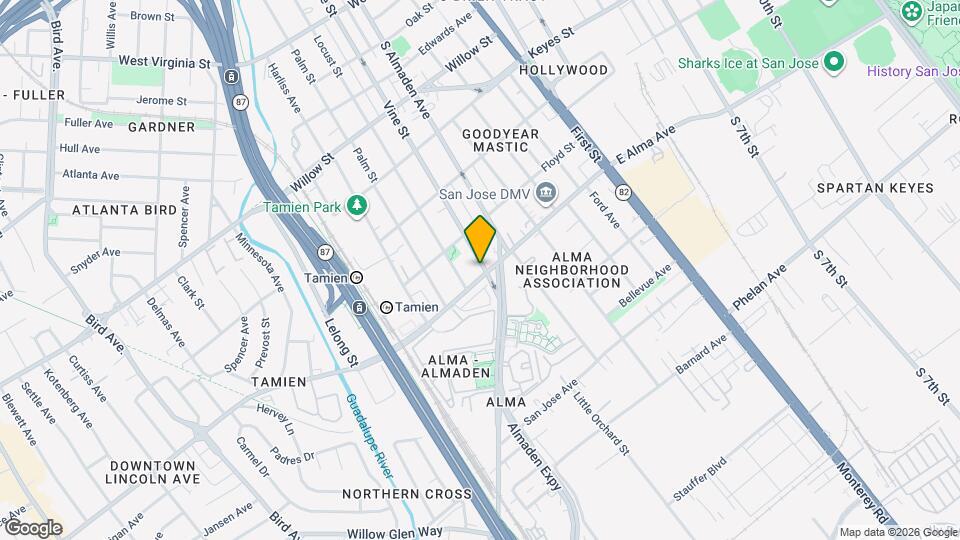 1397 Vine St Map and Location Details