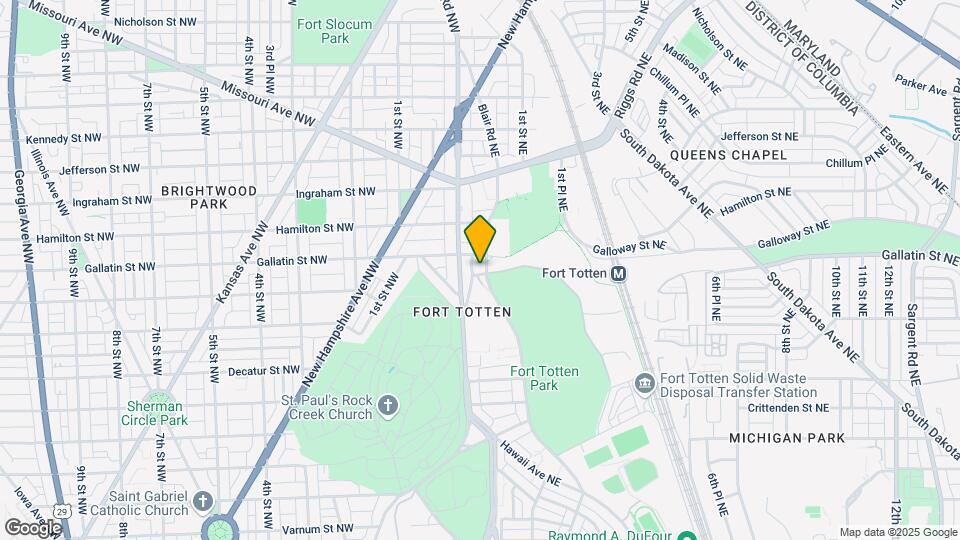 5024 Fort Totten Dr NE Map and Location Details