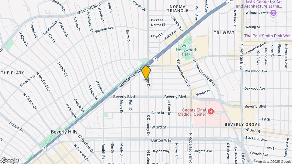 447 N Doheny Dr Map and Location Details