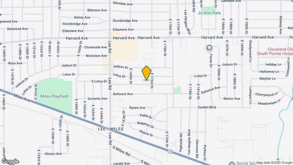 17113 Holly Hill Dr Map and Location Details