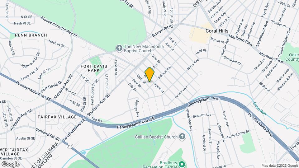 3914 Clark St, Unit #B Mapa y Detalles de la Ubicación