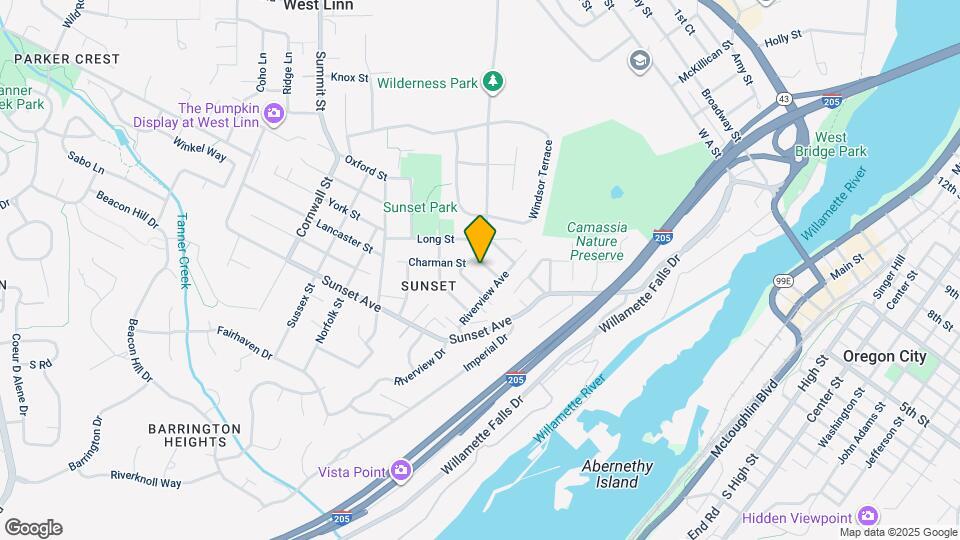 2060 Oak St Map and Location Details