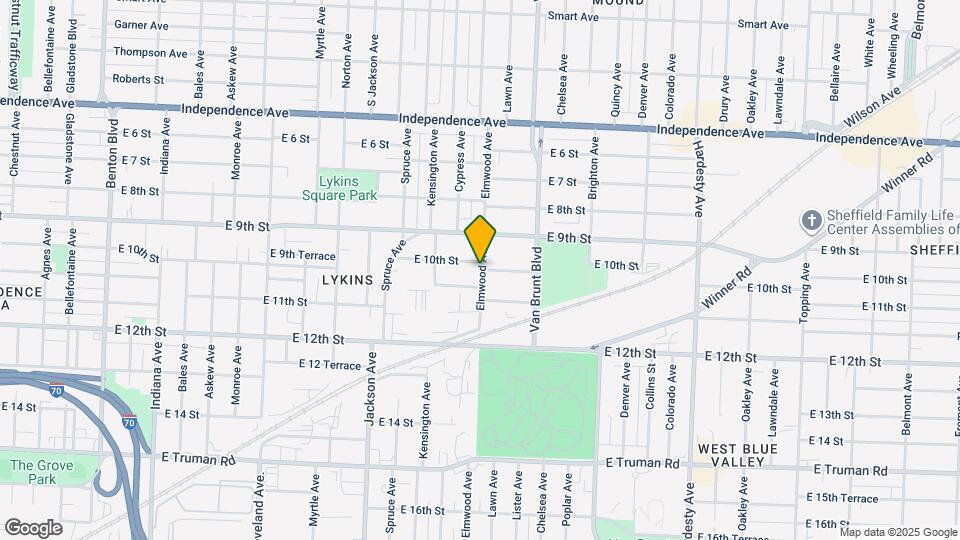 4541 E 10th St Map and Location Details