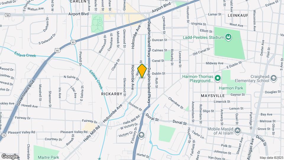 662 Johnston Ave Map and Location Details