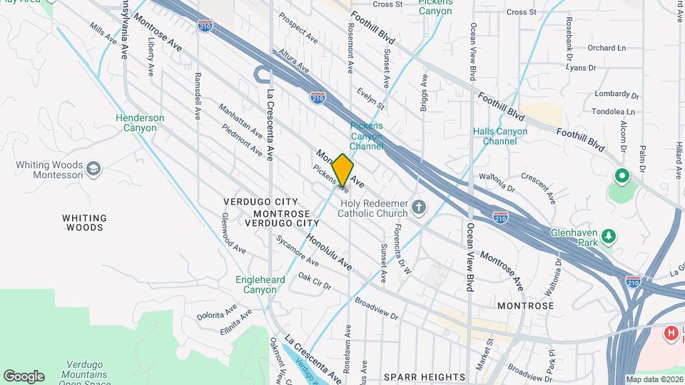 2615 Manhattan Ave Map and Location Details