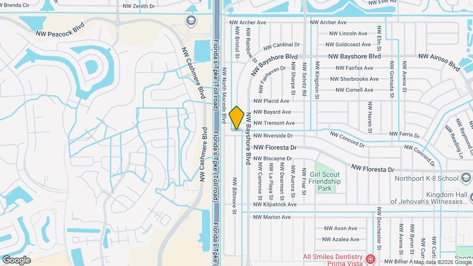 841 NW Riverside Dr Map and Location Details