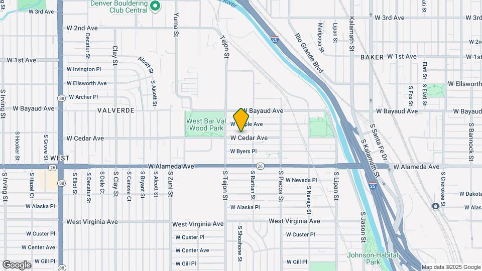 1539 W Cedar Ave Map and Location Details