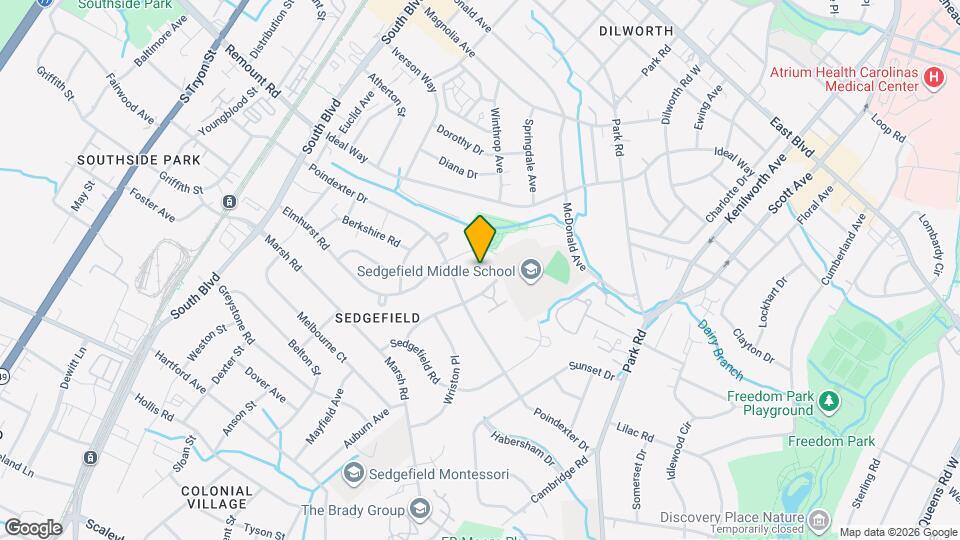 Elmhurst Mapa y Detalles de la Ubicación