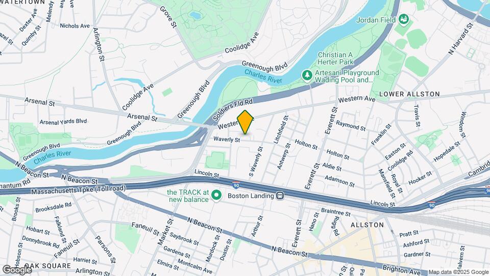 40 Waverly St, Unit #2 Map and Location Details