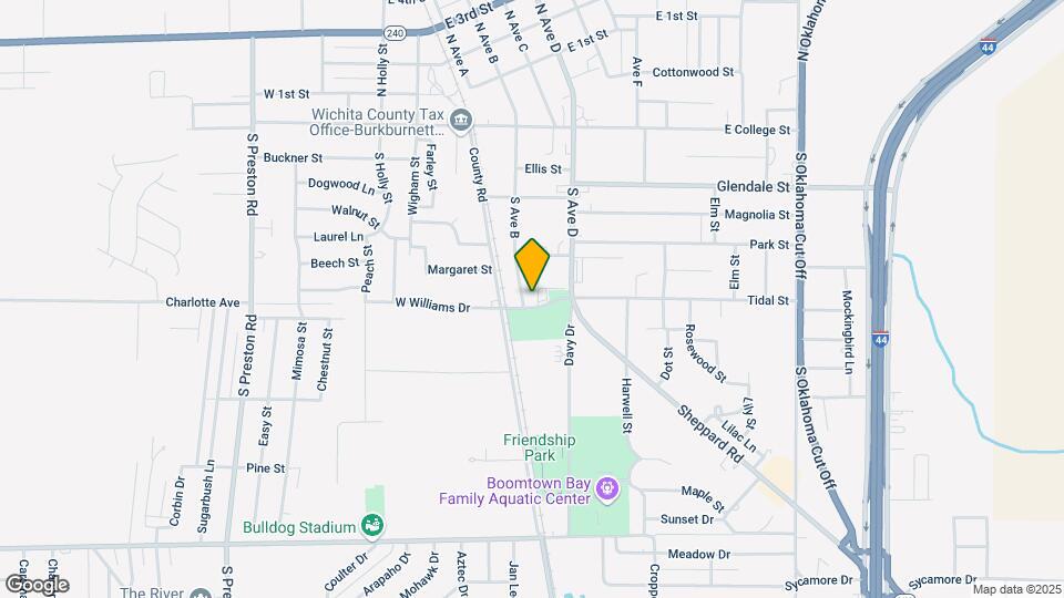 106 E Williams Dr Map and Location Details