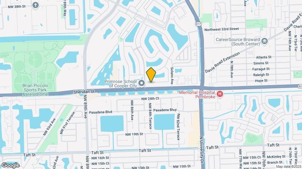 8382 NW 26th Ct Mapa y Detalles de la Ubicación