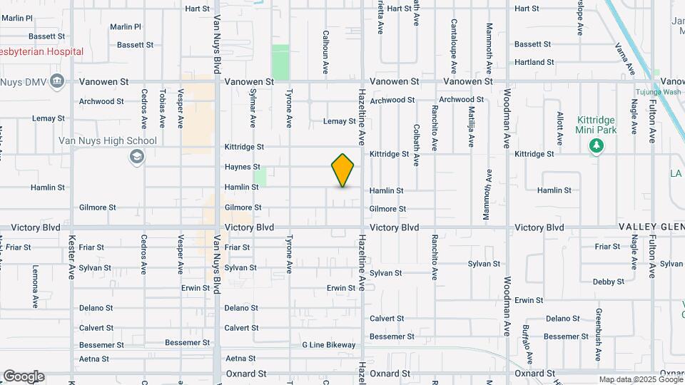 14132 Hamlin St Map and Location Details